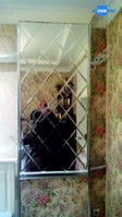 Зеркальное панно в  интерьере частной квартиры
